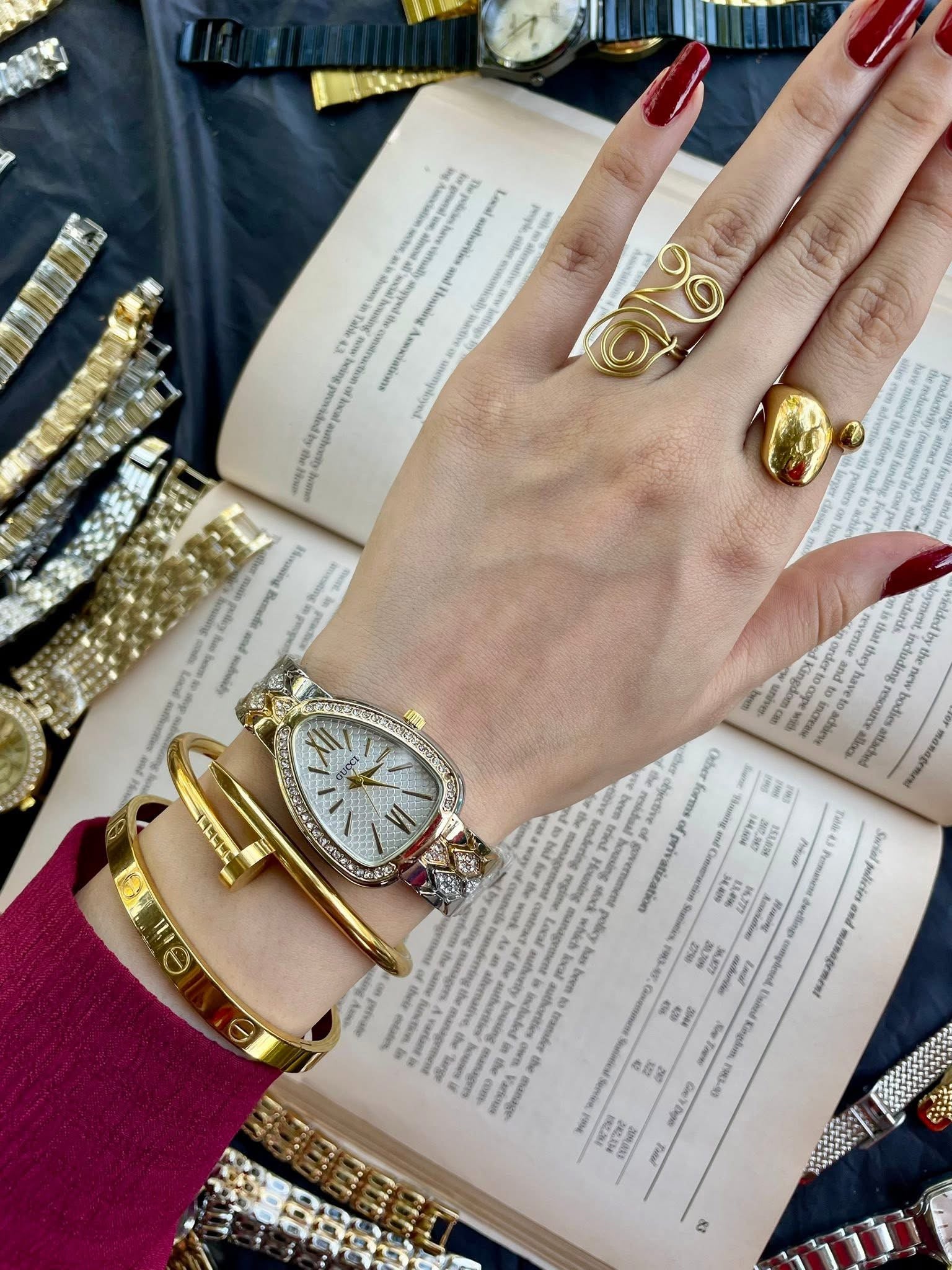 Stylish Trendy watch ELENA