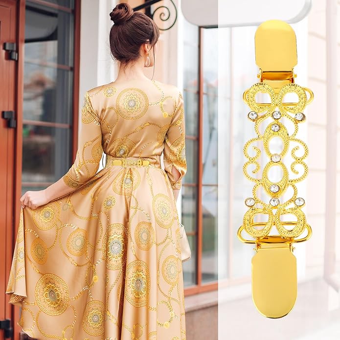 Cardigan Cinch Clips Elena