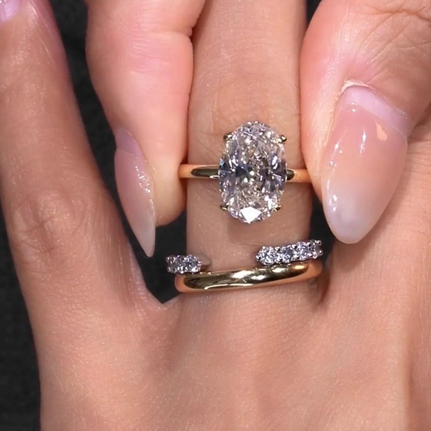 Sparkling Ring