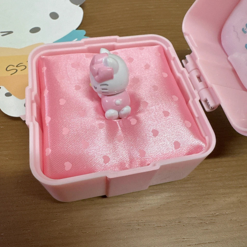 Hello Kitty engagement Ring