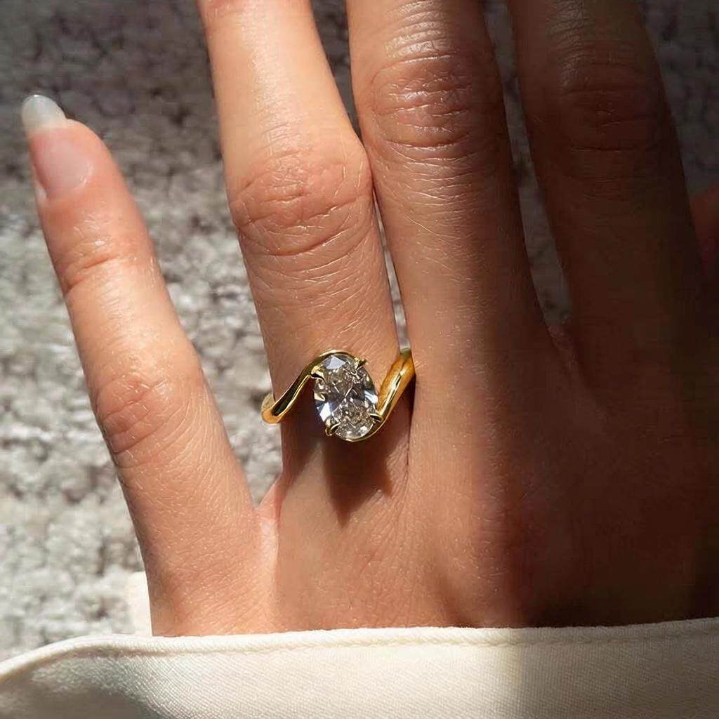Oval Rapture Ring