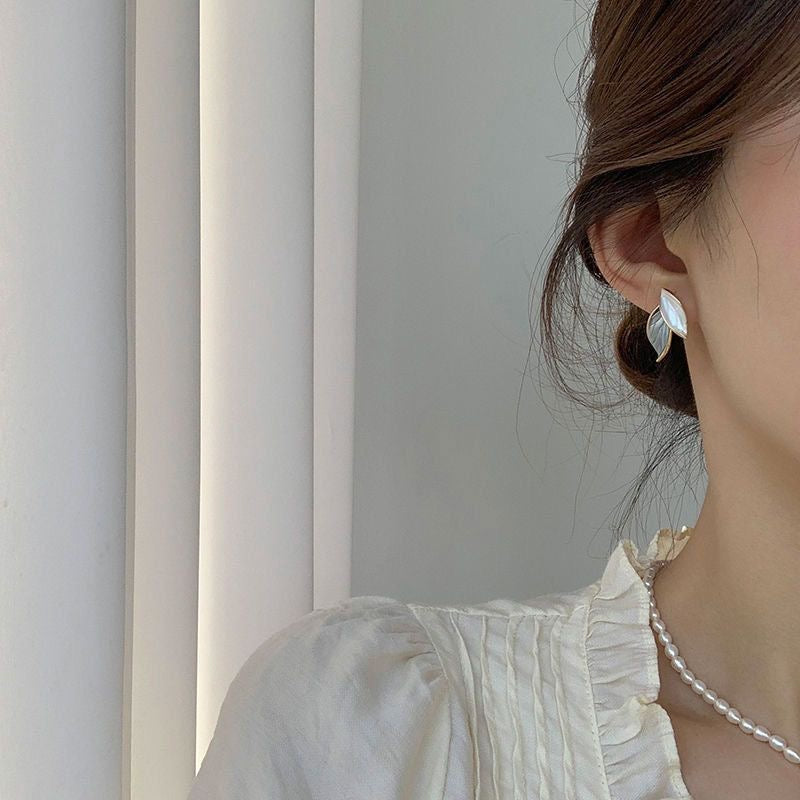 Leaf Drop Earrings (Left+Right)